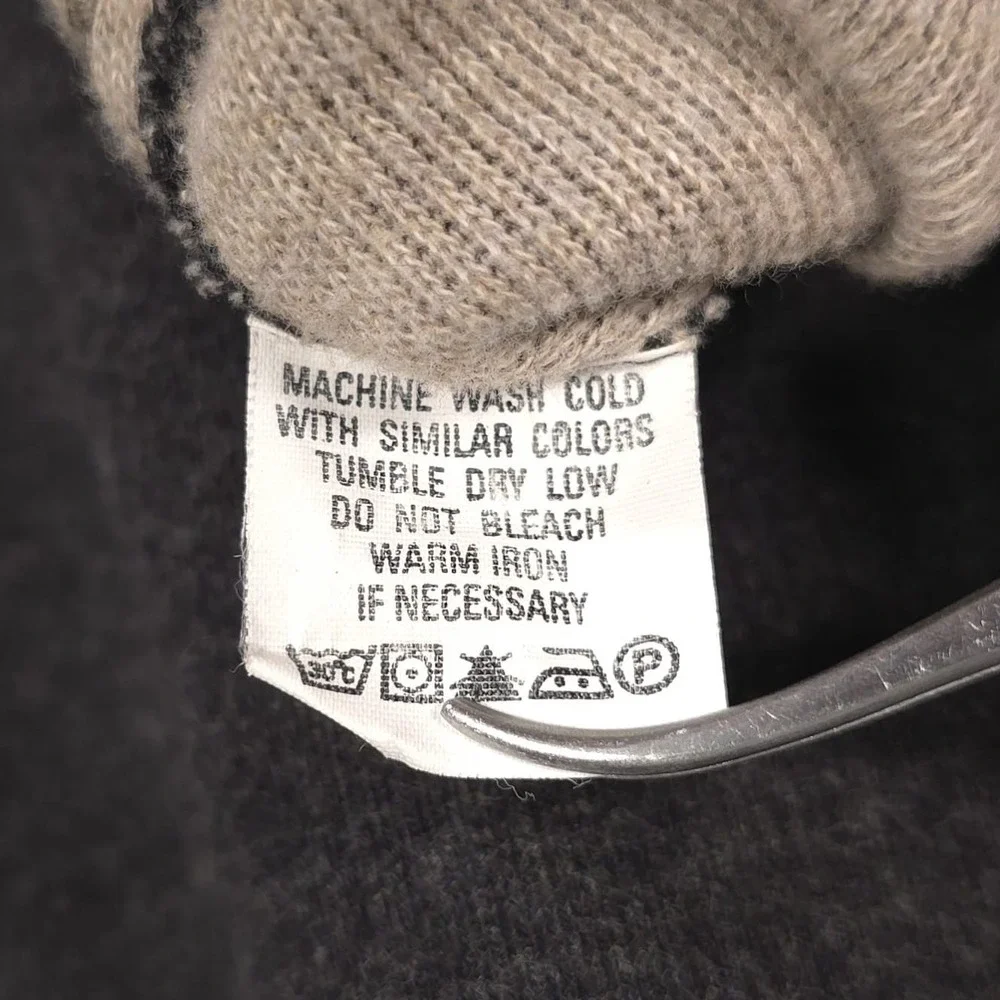 Tommy Bahama Men's Pullover Sweater Size XL V‎ Neck Cotton Gray